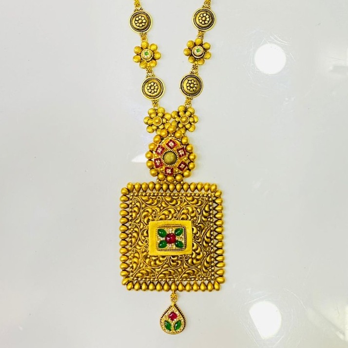 22KT Gold Antique Square Design Long Necklace Set