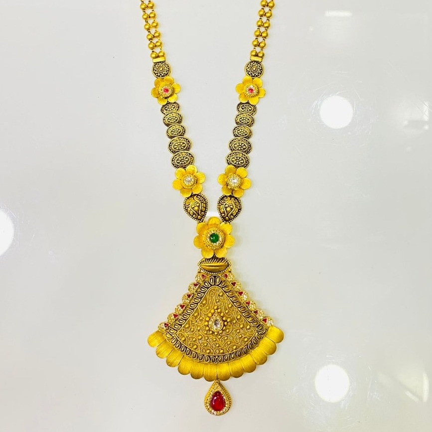 22KT Gold Flower Design Long Necklace Set