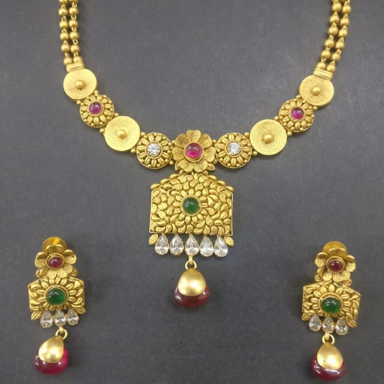 916 Gold Traditional design Necklace Set