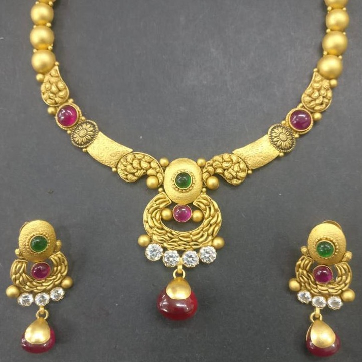 22k Gold Antique leaf Shape Necklace Set