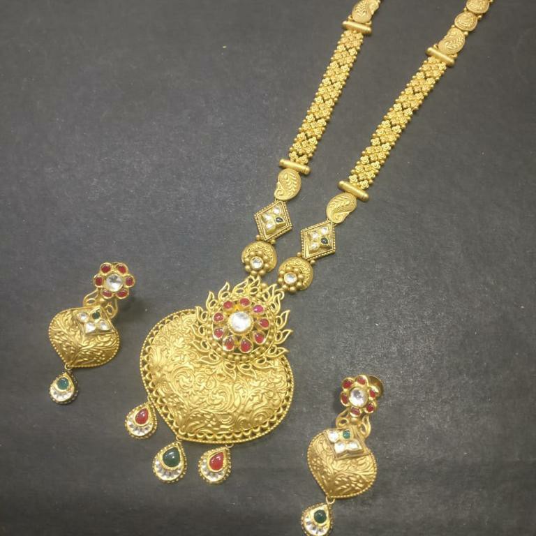 Antique long set