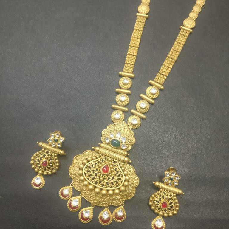 Antique long set