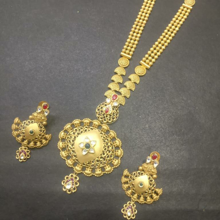 Antique long set