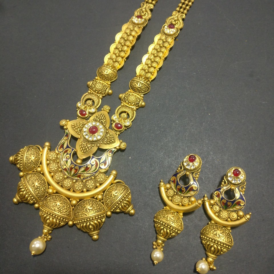Antique long set