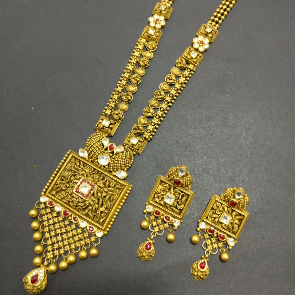 Antique long set