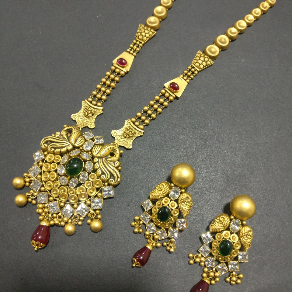 Antique long set