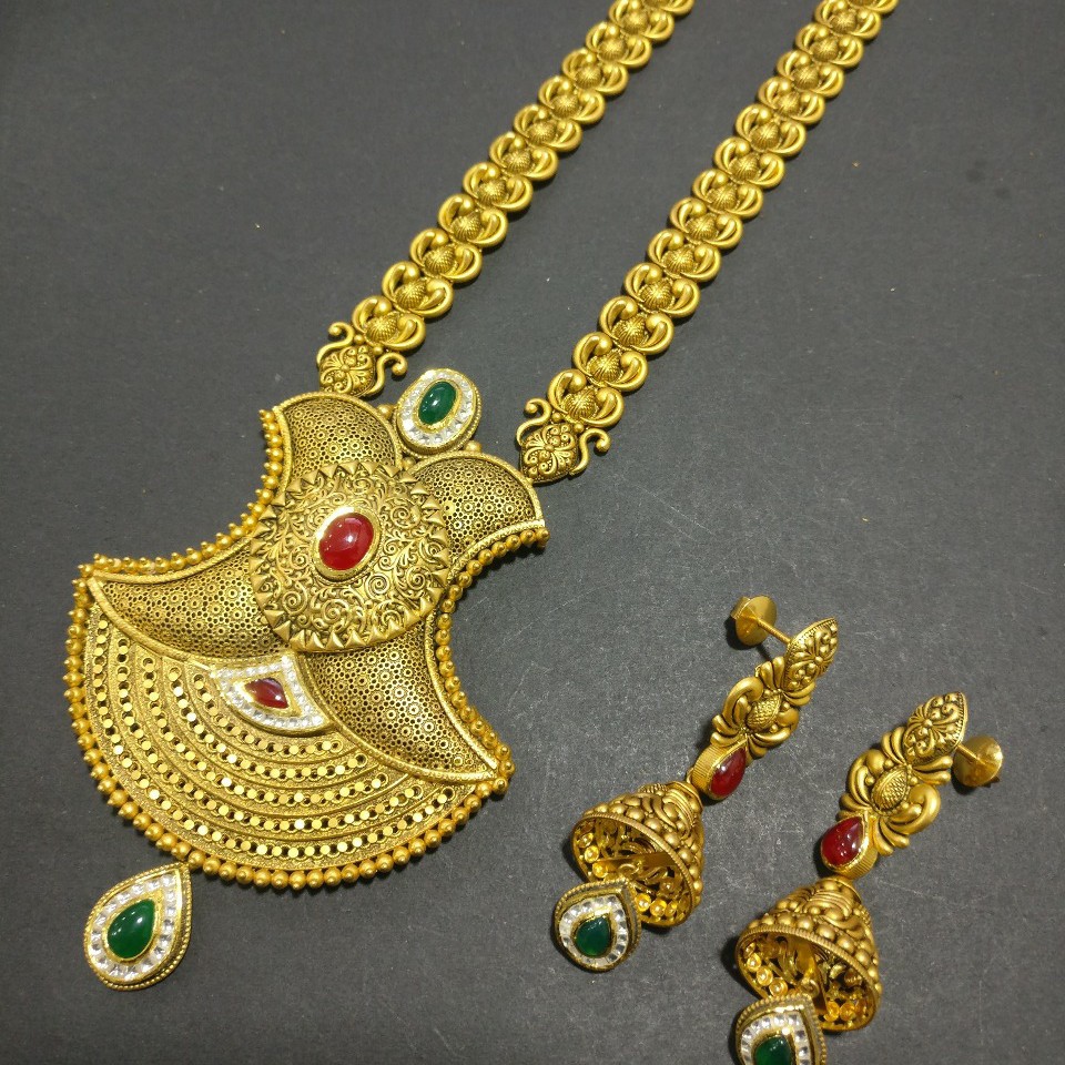 Antique long set