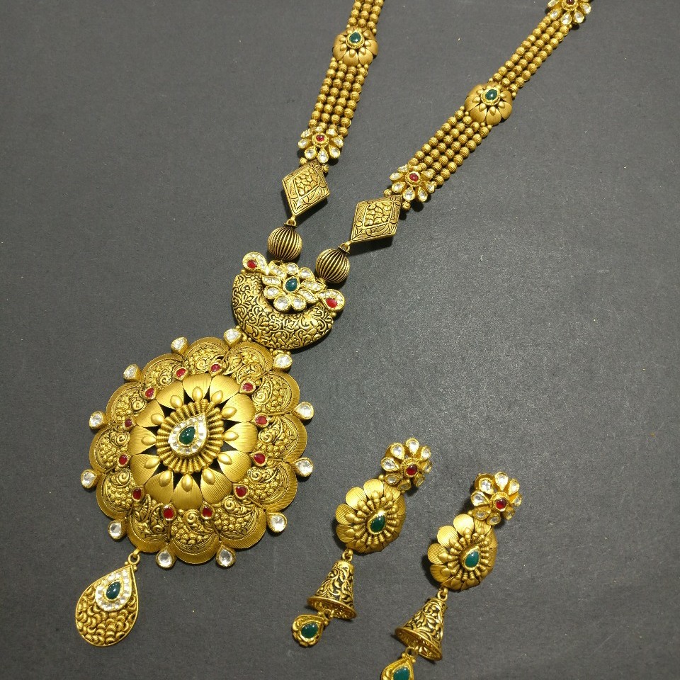 Antique long set