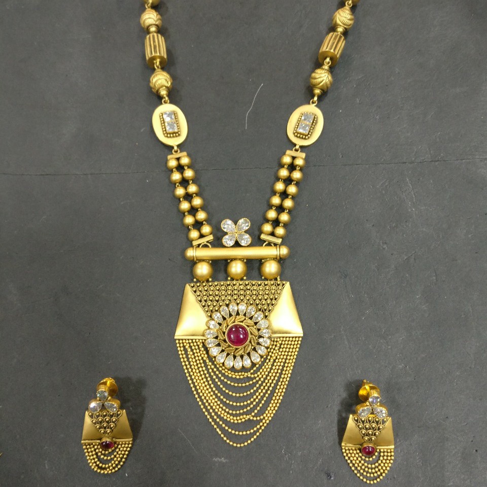 Antique long set