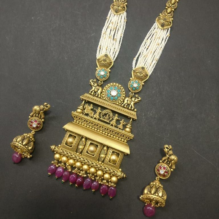 Antique long set