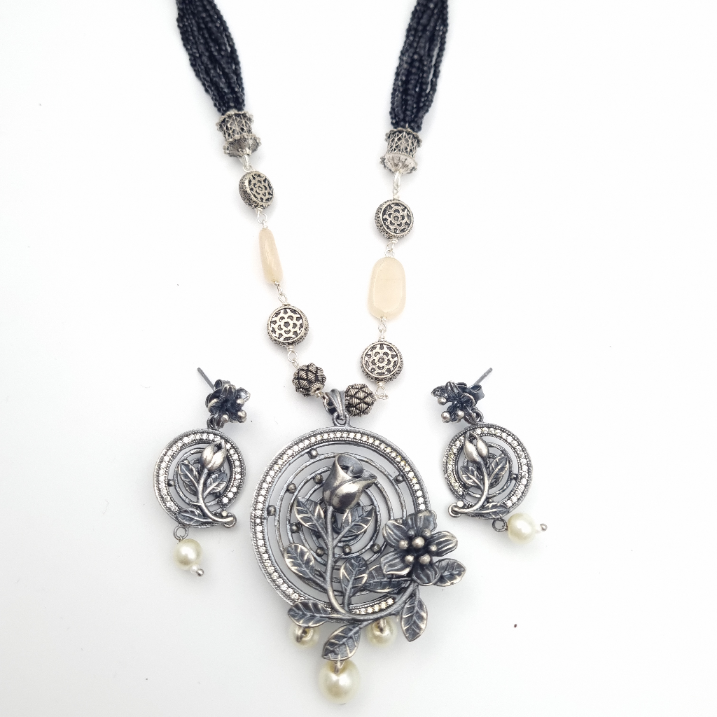 Dazzling Antique Mala Set