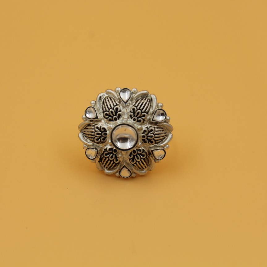 92.5 SILVER STERLING RING SL R041