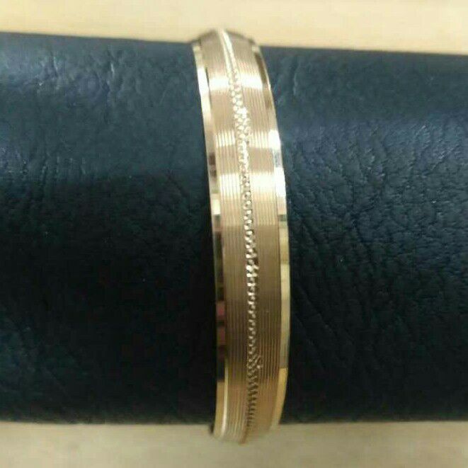 22K / 916 Gold CNC Ladies Fancy Bangle