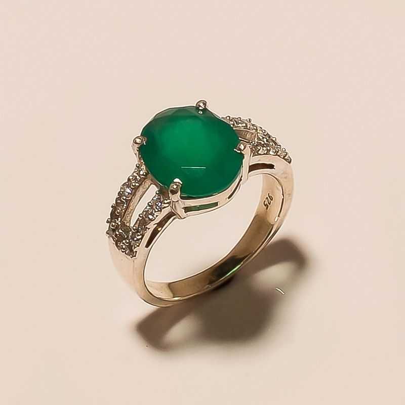 925 Fancy Silver Ladies Ring With Colored Diamond