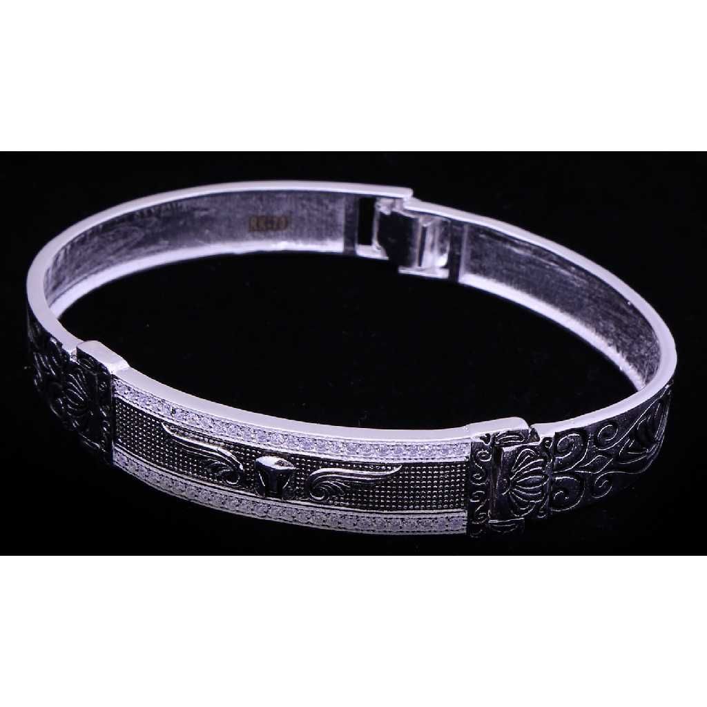 Antique Design Fancy Silver Bracelet