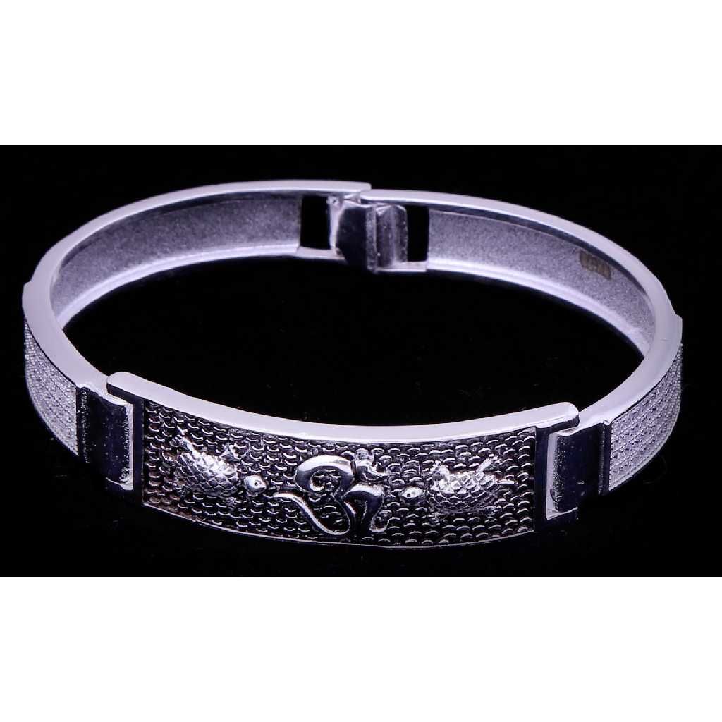 Silver Fancy OM Design Bracelet