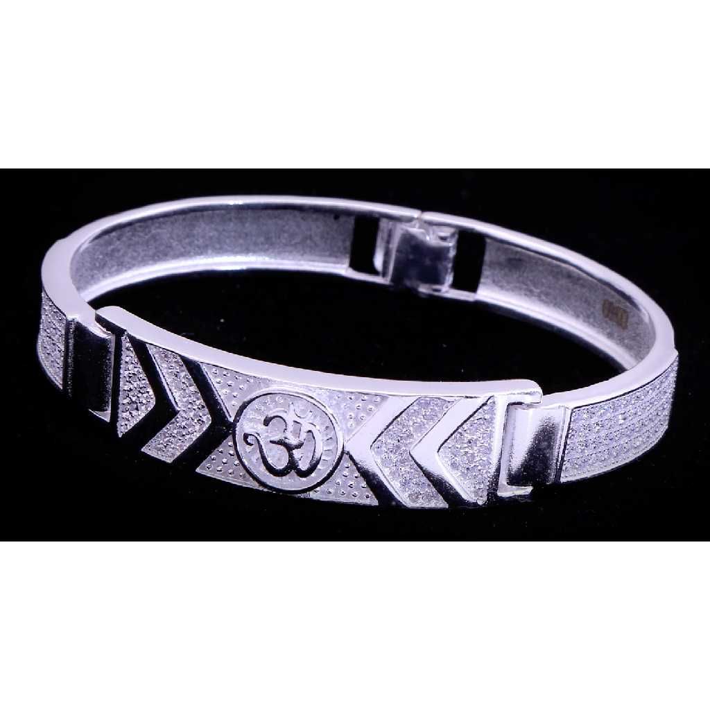 Silver Fancy OM Design Bracelet