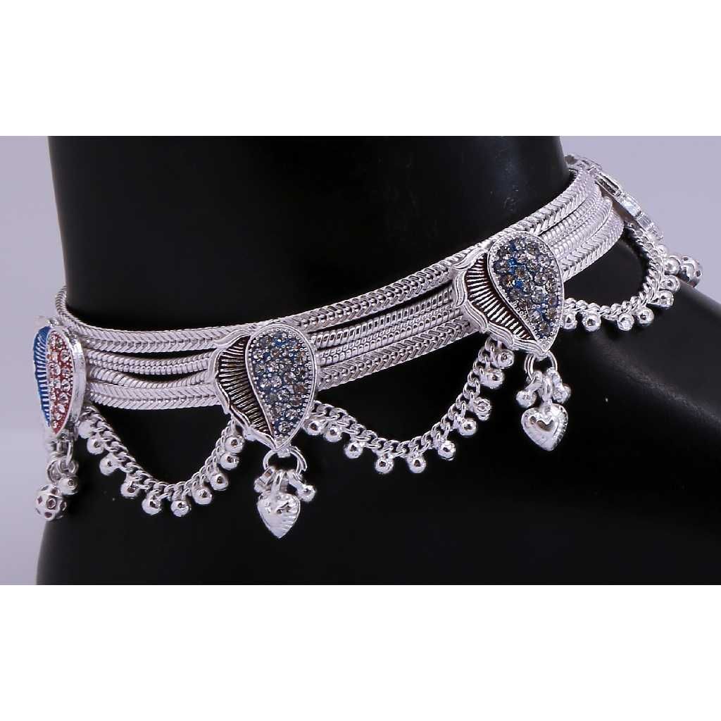 Exclusive Silver Fancy Payal - Image 2