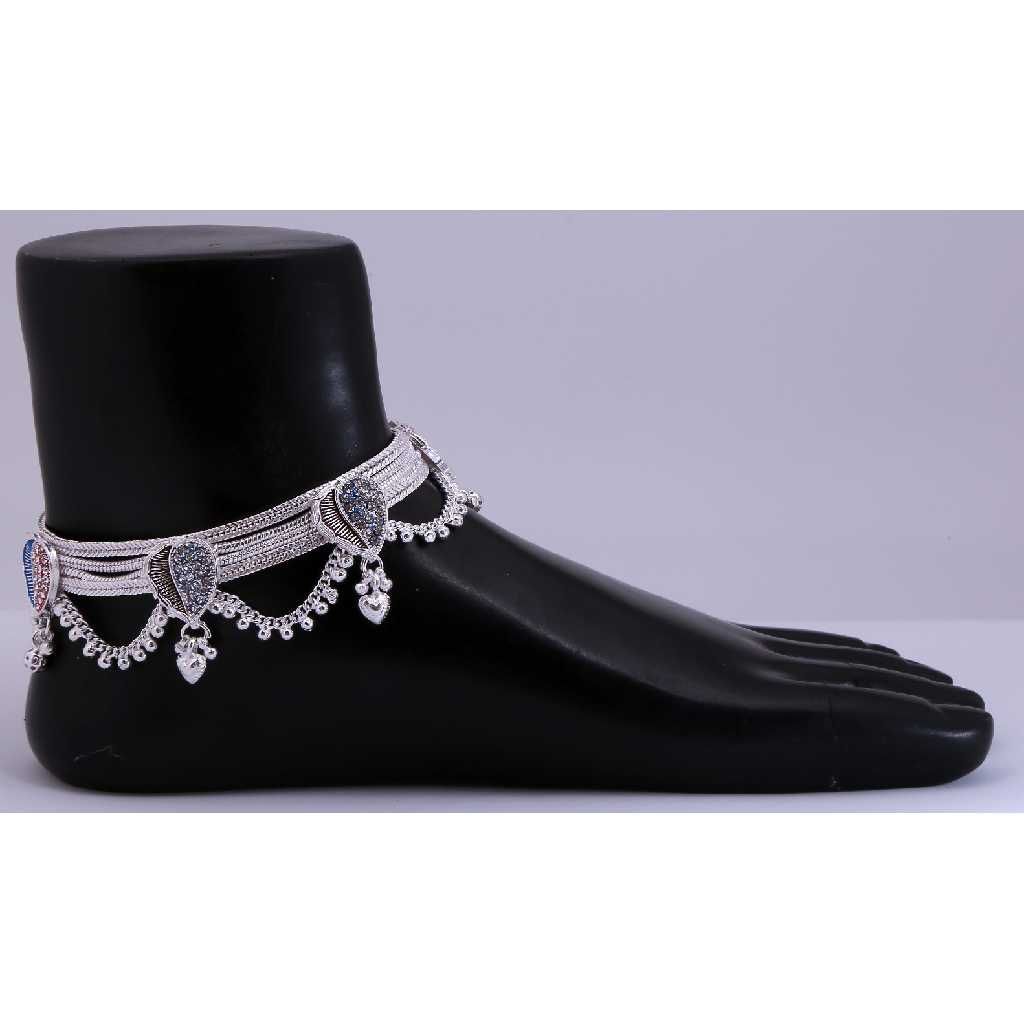 Exclusive Silver Fancy Payal