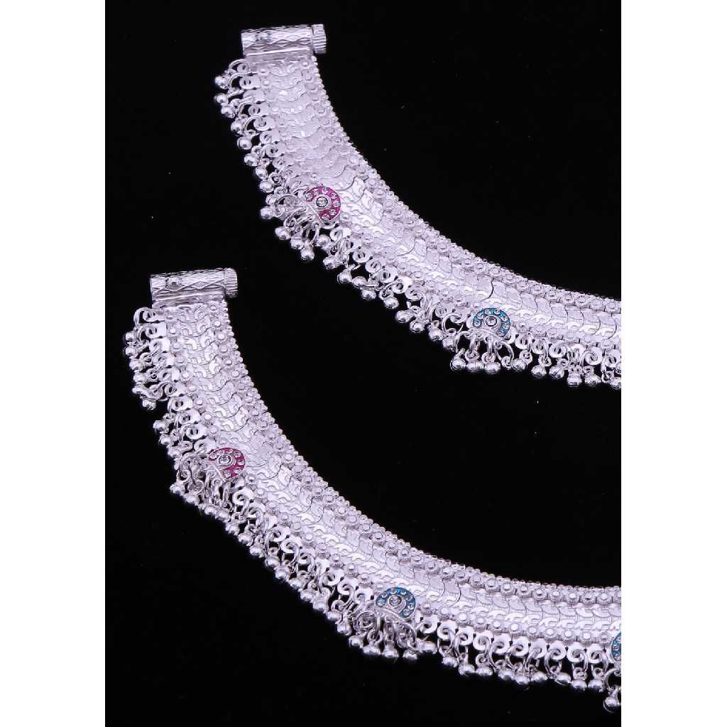 Heavy Chunky Silver bridal Payal - Image 2