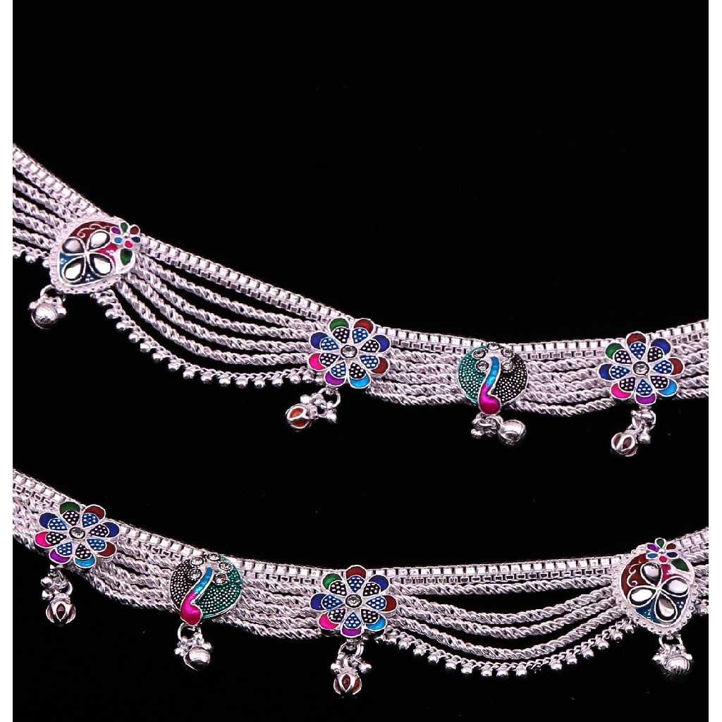 Attractive Design Silver Payal - Image 2