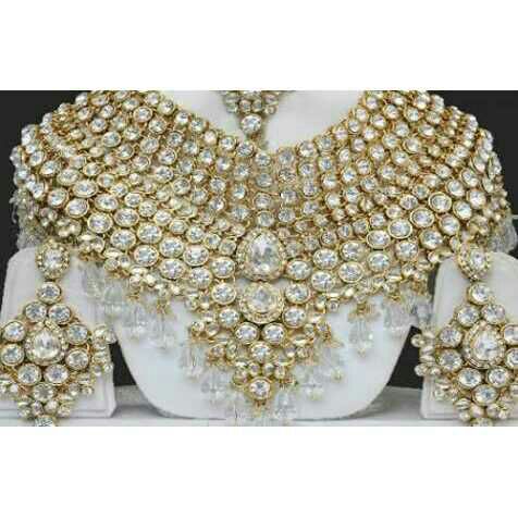 Fancy Bridal Necklaces Set