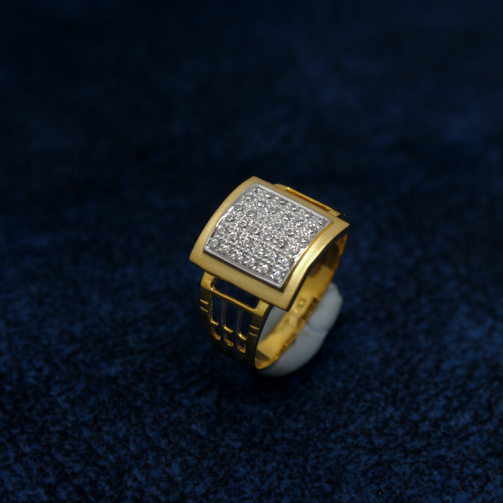 22KT Hallmarked Exclusive Ring For Men