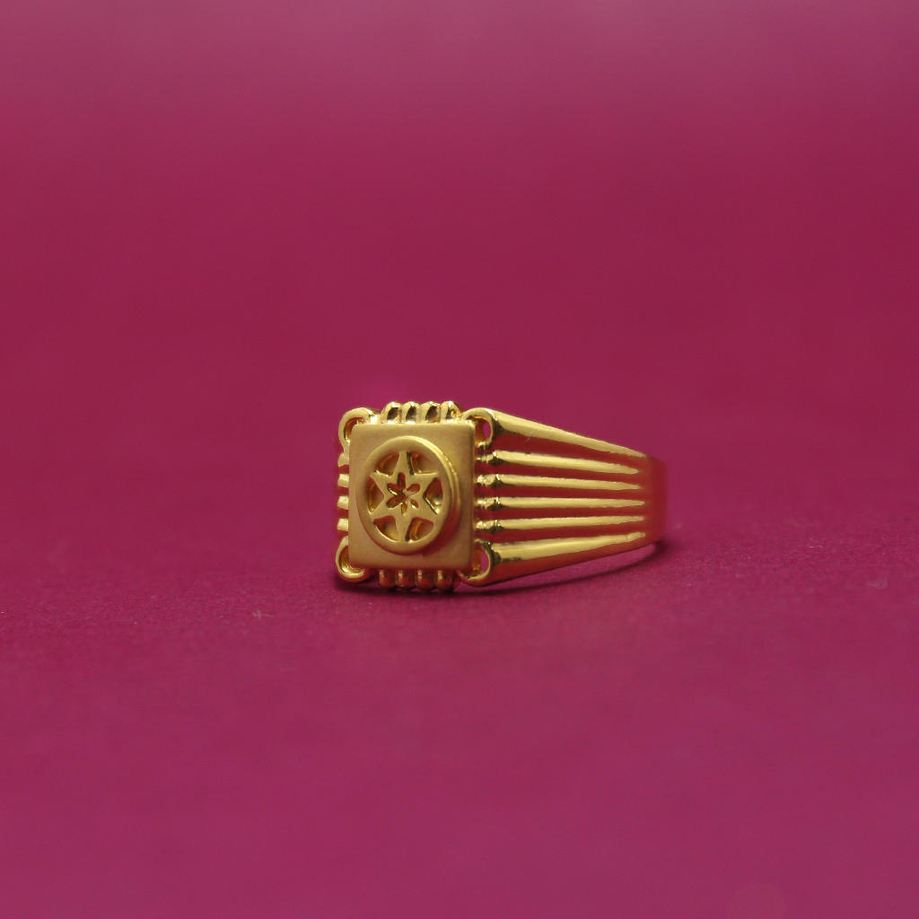 22KT Hallmarked Star Ring For Men