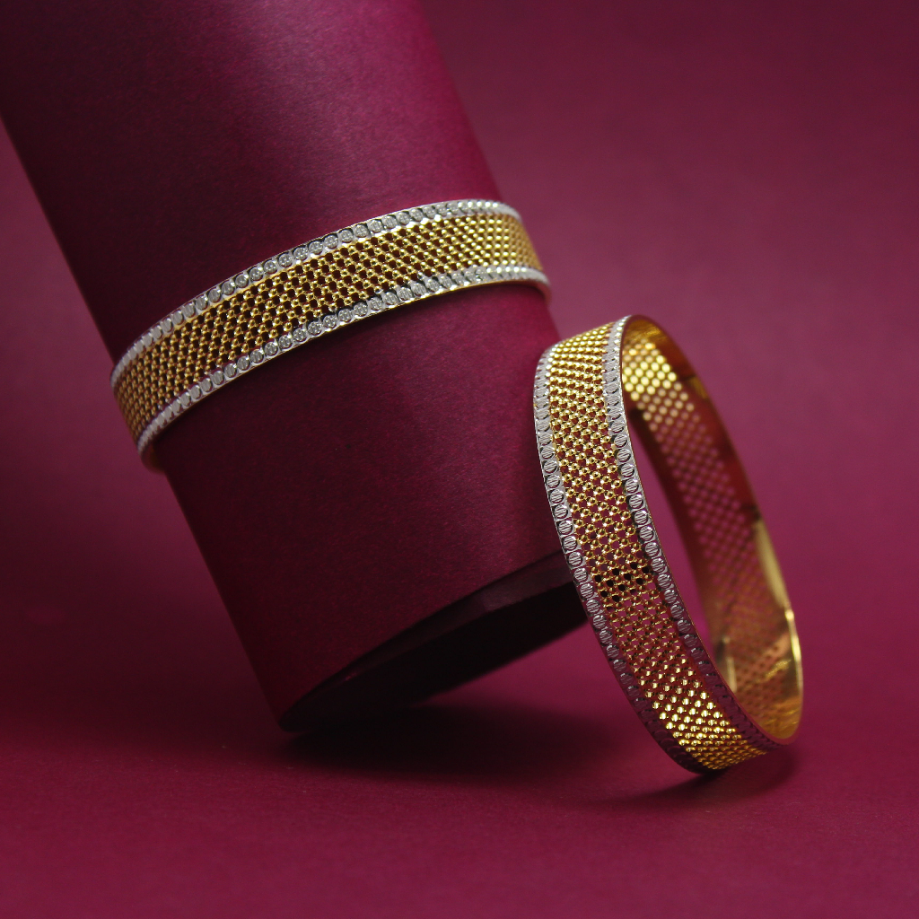 916 Hallmarked Stylish Bangles