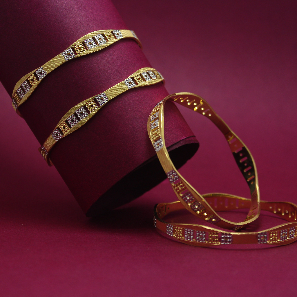 916 Hallmarked Attractive Bangles