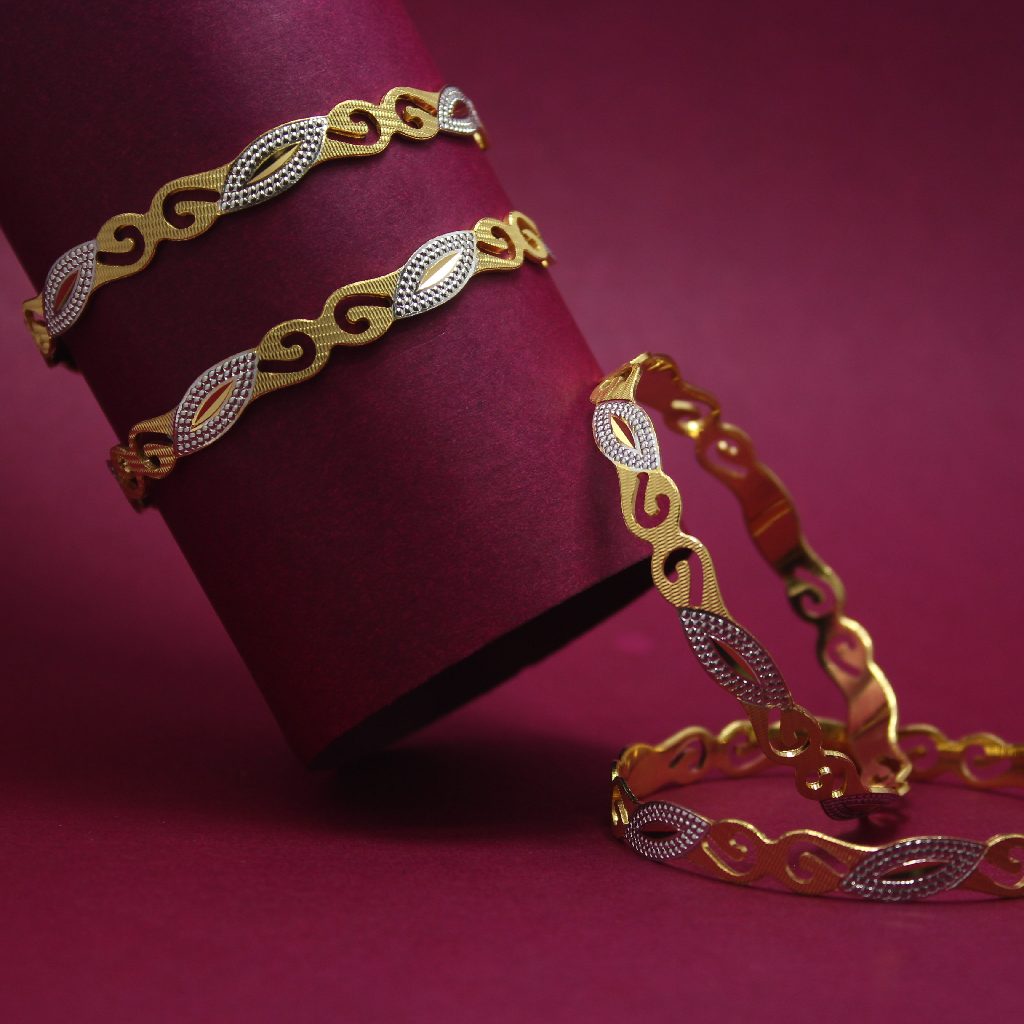 916 Hallmarked Dynamic Bangles