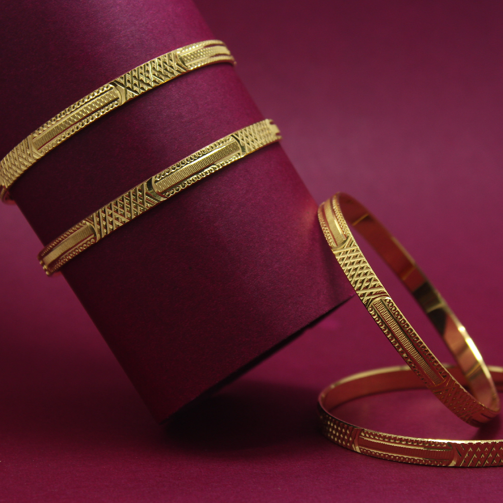 916 Hallmarked Dynamic Bangles