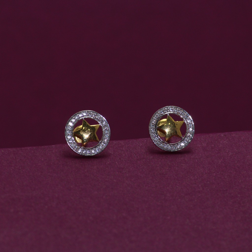 22KT Hallmarked Star Earring - Image 2