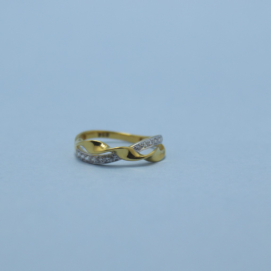 22KT Hallmarked Fancy Ladies Band