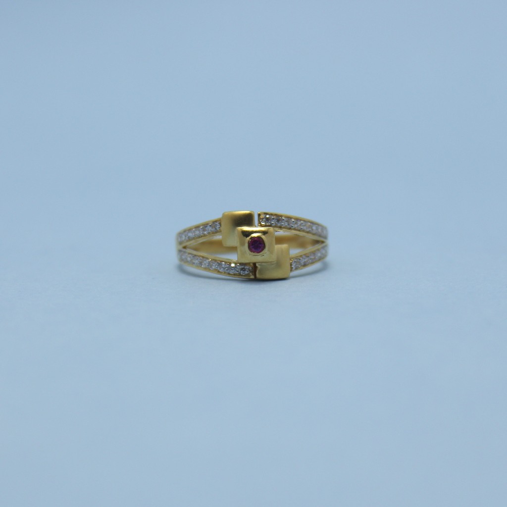 22KT Hallmarked Fancy Ladies Ring - Image 2