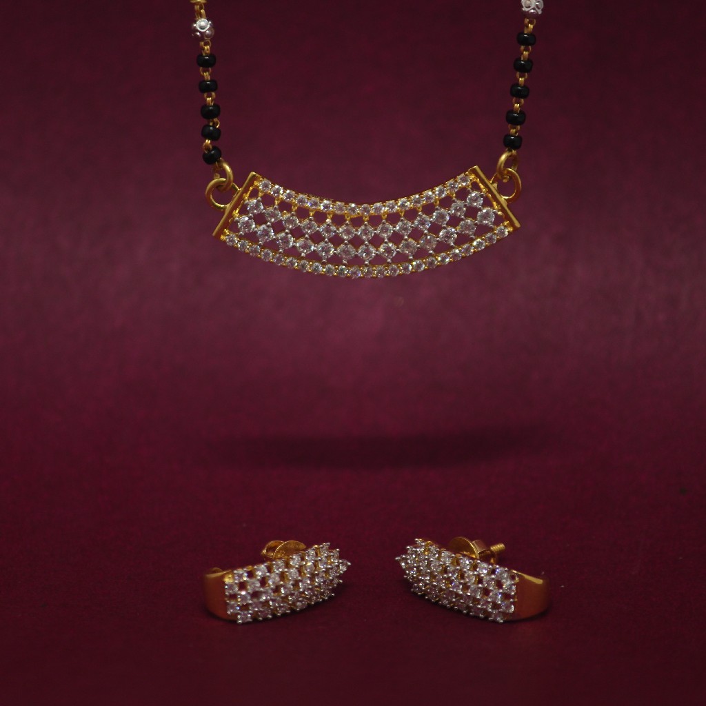 916 hallmarked attractive gemstone mangalsutra pendant Set