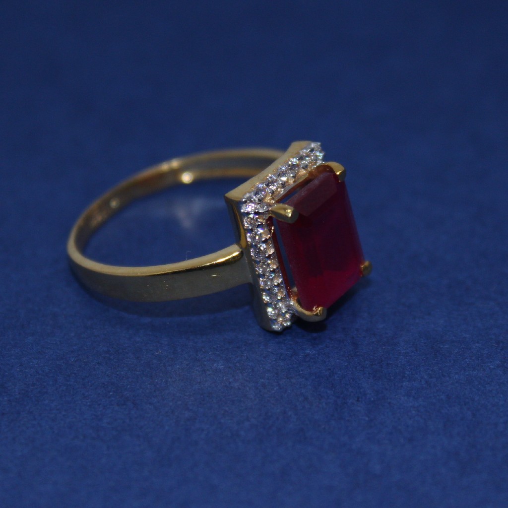 22K Hallmarked Red Colour Stone Ladies Ring - Image 2