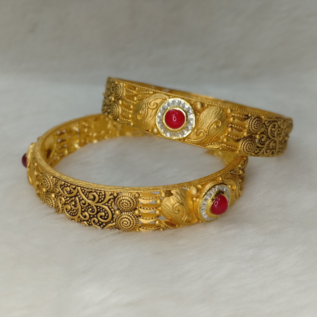antique jadau bangle