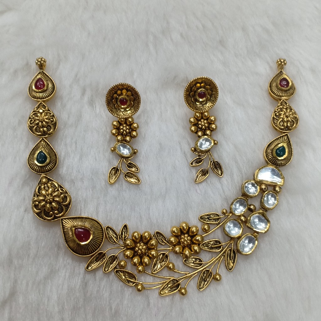 916 antique necklace