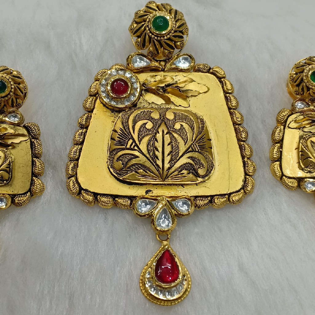 antique pendant set - Image 2