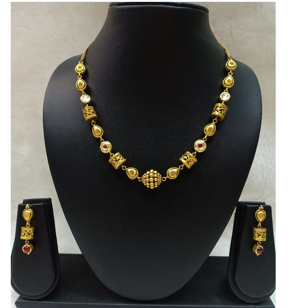 91.6 Jadtar Antique White Bead Gold Mala