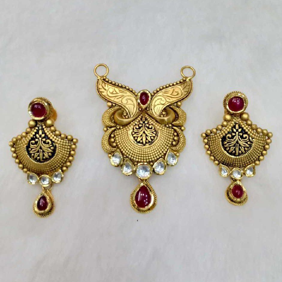 22kT Gold Classic Pendant Set