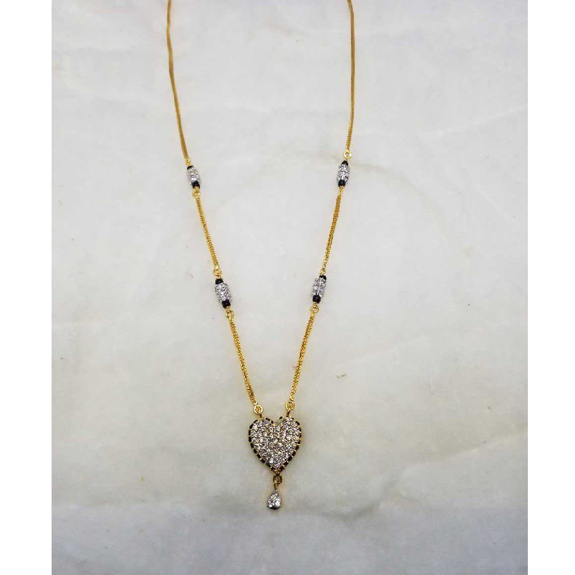 916 Fancy Gold Dokiya With Heart Shape Pendant