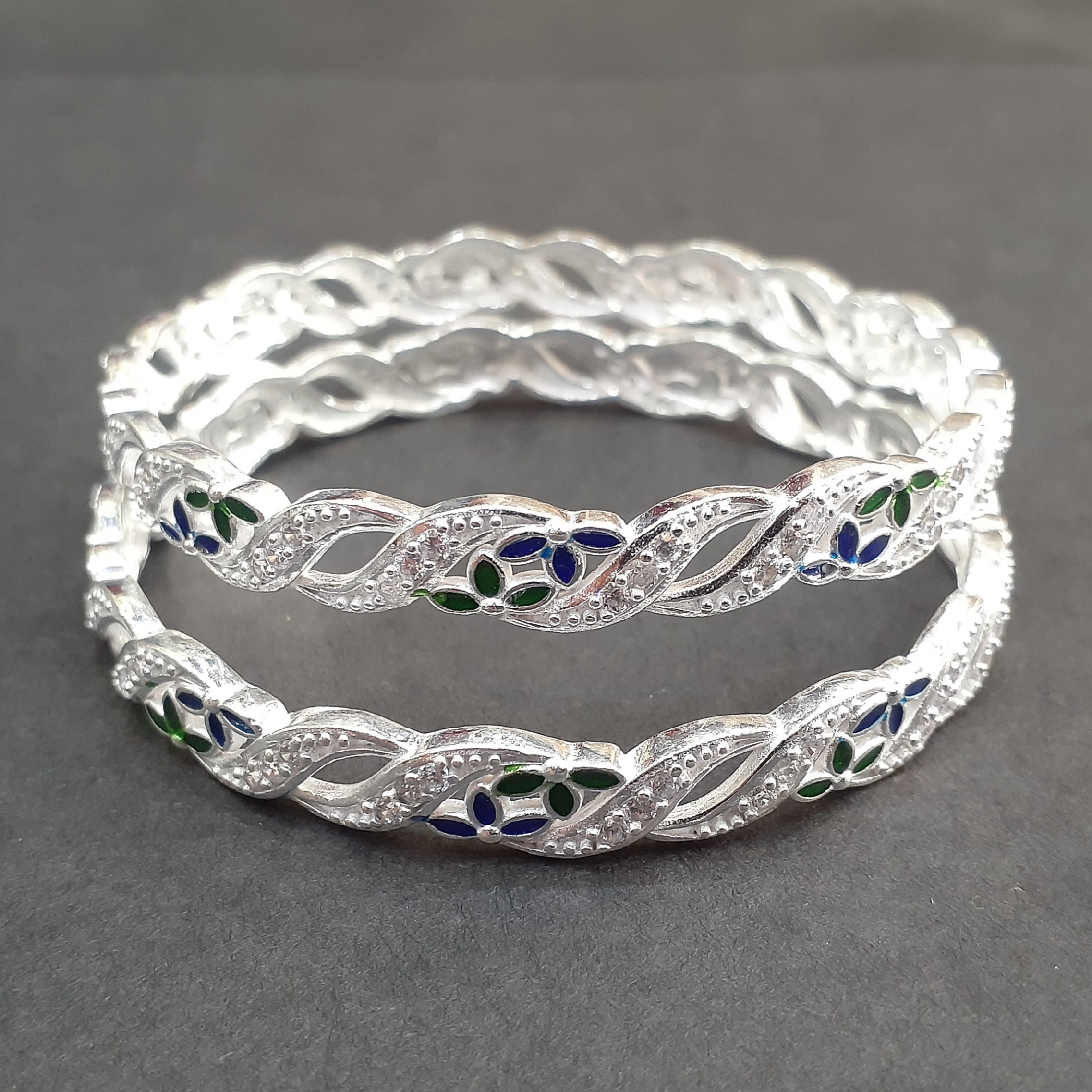 925 Light weight micro silver bangle