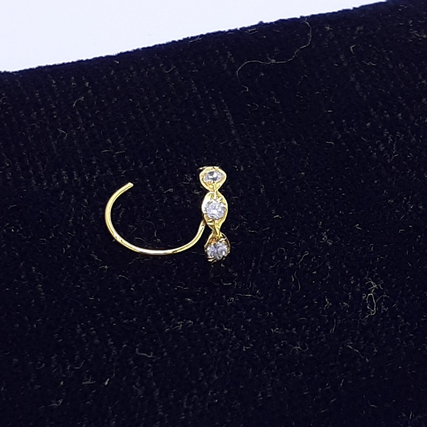 Gold Fancy Half Round Nosepin