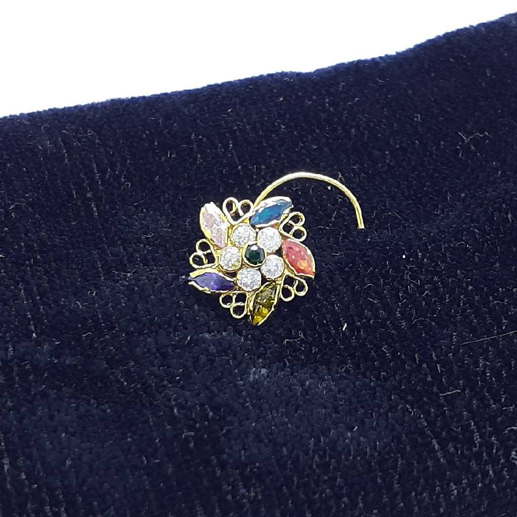 Gold nosepin