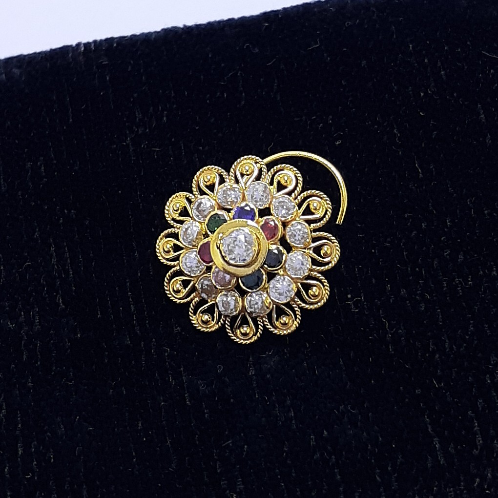 Gold nosepin