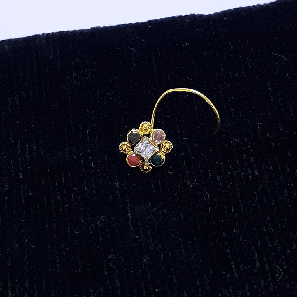Gold nosepin