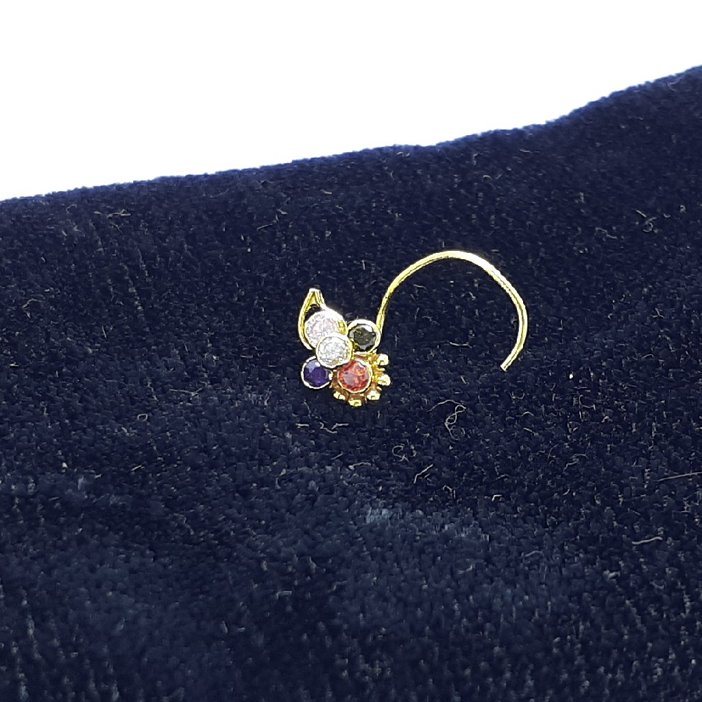 Gold nosepin