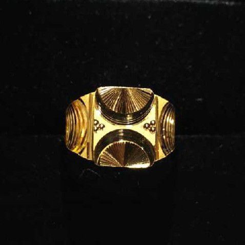 22kt Stylish Gold Ring